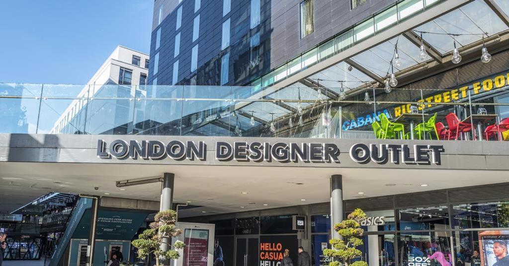 Апартаменты C1, Luxury 2 Bedroom Flat In Wembley Лондон